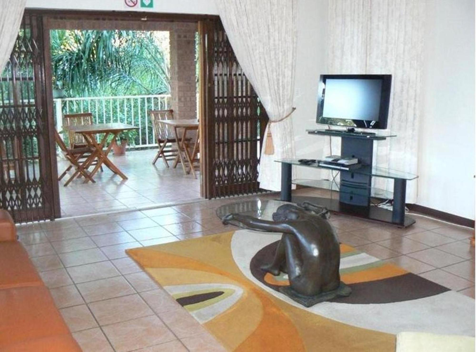 קומאטיפורט Country Link Guest Lodge מראה חיצוני תמונה