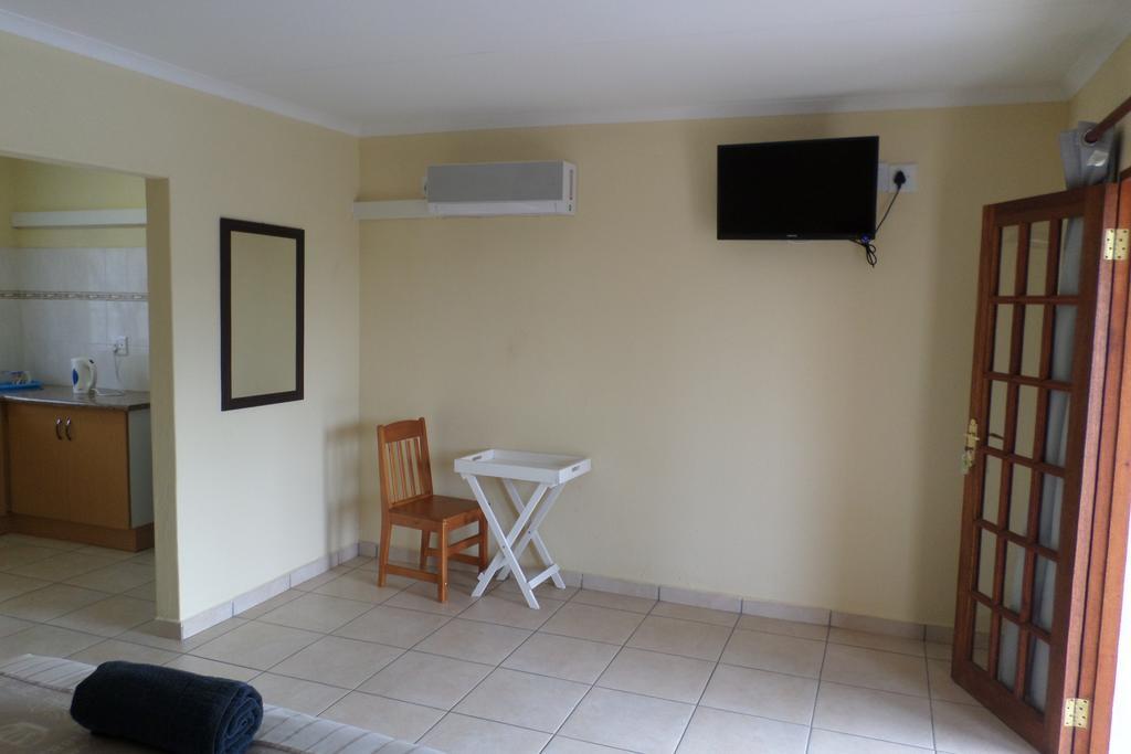 קומאטיפורט Country Link Guest Lodge מראה חיצוני תמונה