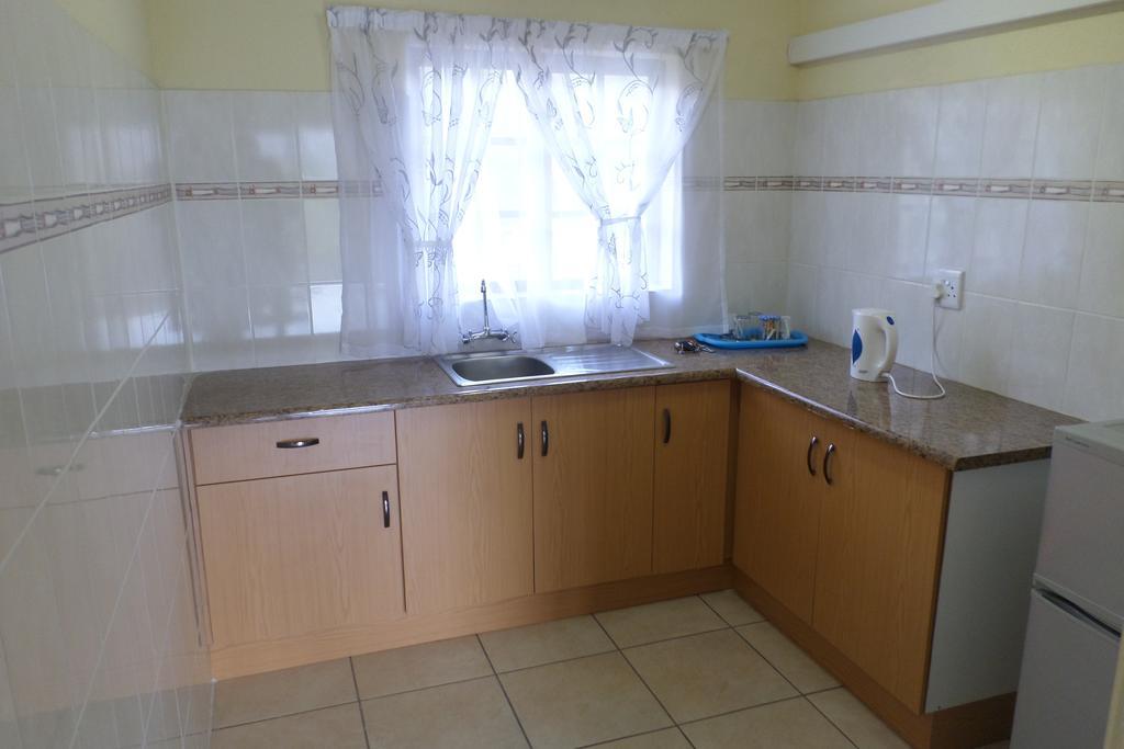 קומאטיפורט Country Link Guest Lodge מראה חיצוני תמונה