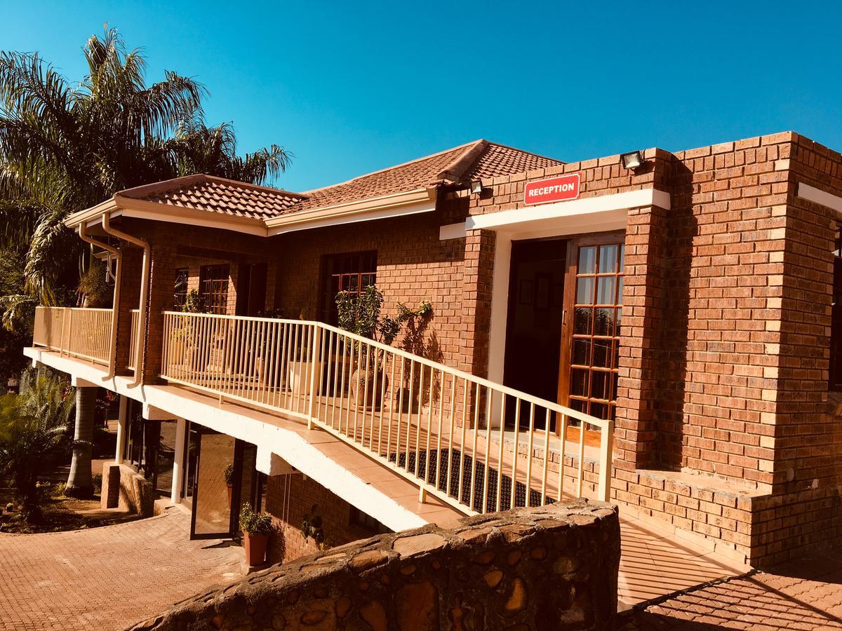 קומאטיפורט Country Link Guest Lodge מראה חיצוני תמונה