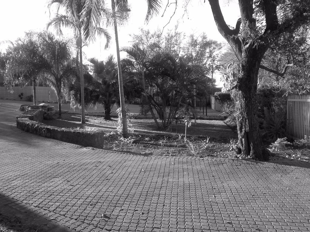 קומאטיפורט Country Link Guest Lodge מראה חיצוני תמונה