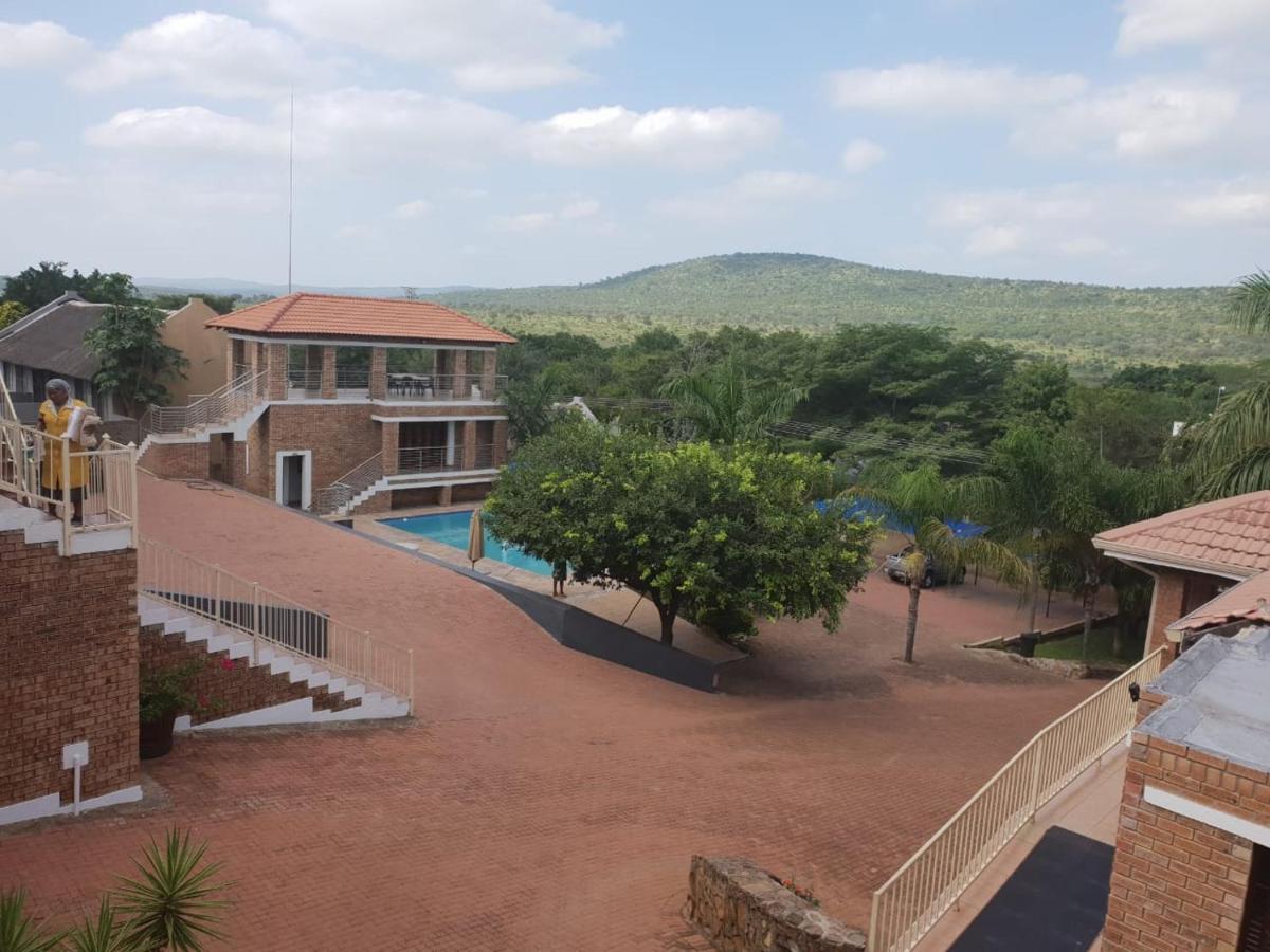 קומאטיפורט Country Link Guest Lodge מראה חיצוני תמונה